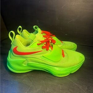 Men Giannis Greak Freak 3 RARE!! Nike ID